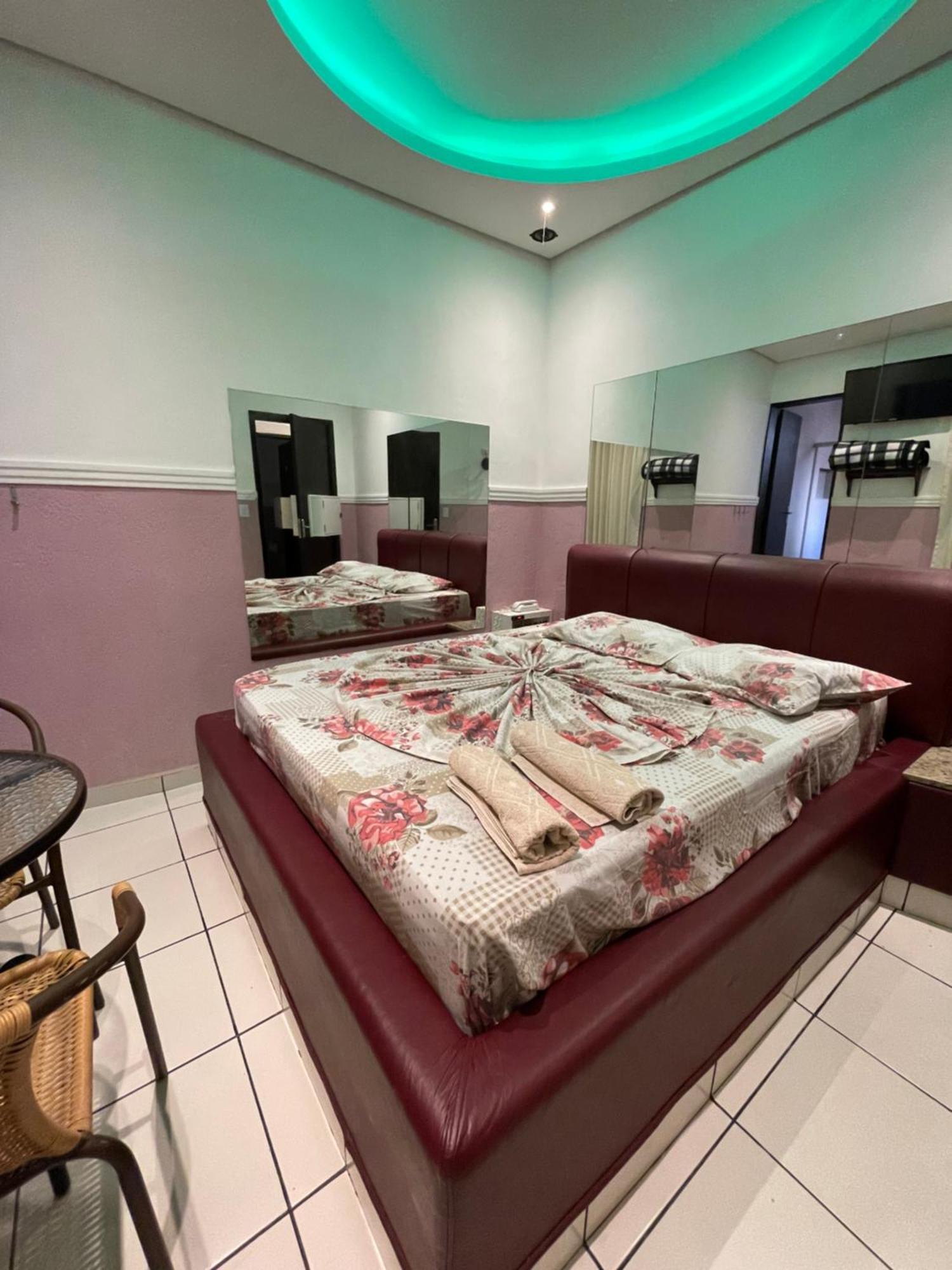 Hotel Campo Limpo (Adults Only) São Paulo Ngoại thất bức ảnh